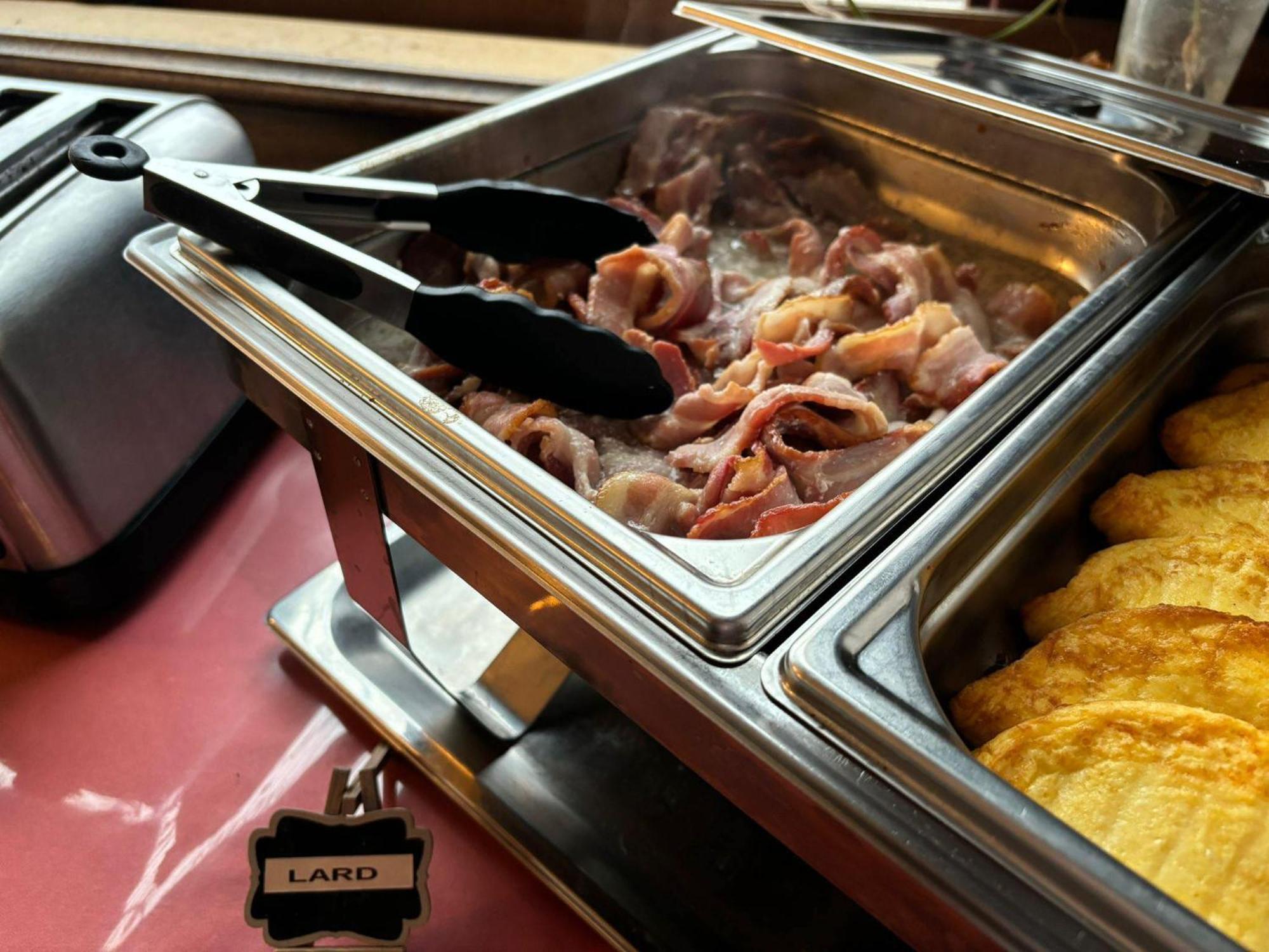 Hotel Terminus - Pizzeria Pizz'A Gogo - Salle De Sport - Face A La Gare Lons-le-Saunier Kültér fotó