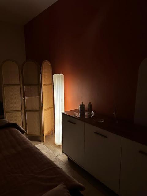 Hotel Terminus - Pizzeria Pizz'A Gogo - Salle De Sport - Face A La Gare Lons-le-Saunier Kültér fotó